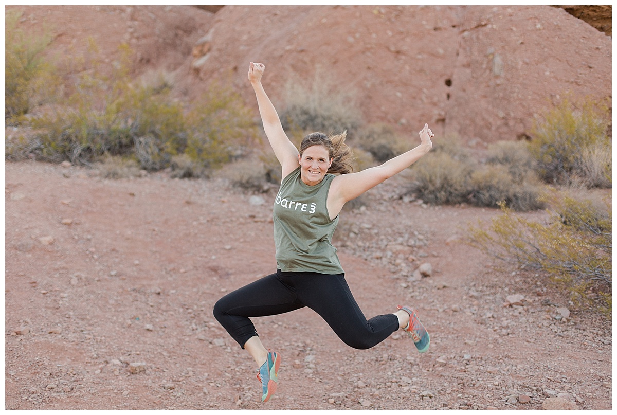 Claire Waite is a Phoenix, Arizona birth and portrait photographer and Barre3 enthusiast